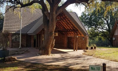 Ekuthuleni Holiday Resort “River Front Chalets”