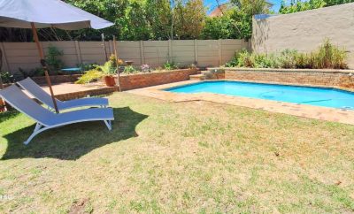 Somerset Vineyard Cottage Accommodation