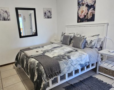 Somerset Nest Swaeltjie Accommodation